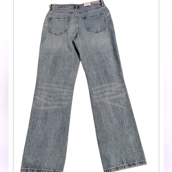 Blank NYC The Howard Distressed Mid Rise Loose Fit Jean 26 NWT - Picture 5 of 11